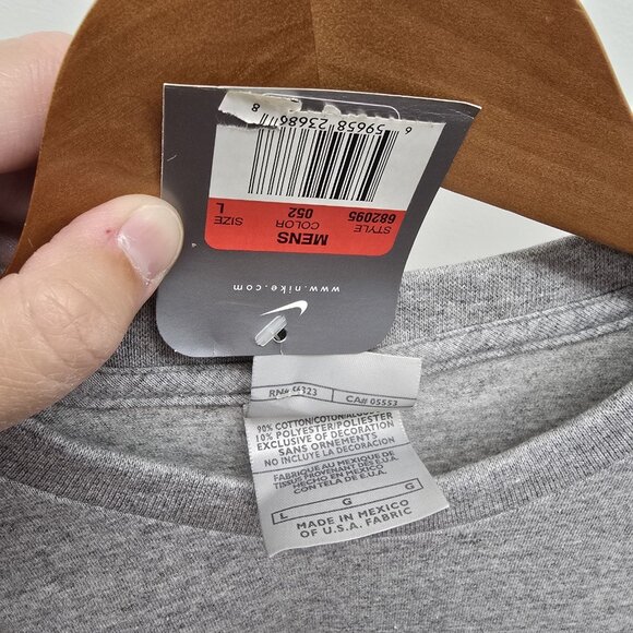 NWT VTG Nike Long Sleeve Y2K Embroidered Logo Shirt Mens Size Large Gray NEW - Picture 4 of 8